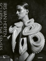 Iris van Herpen Iris van Herpen