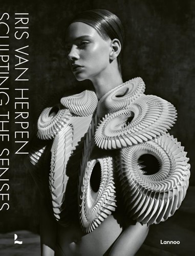 Iris van Herpen Iris van Herpen